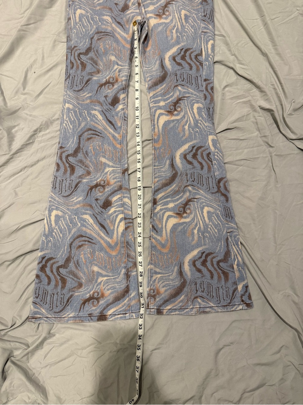 I.AM.GIA Marble Print Flare Jeans Size M Blue Tan - Picture 5 of 5